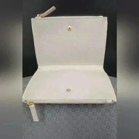 Donna Karan Women's Cosmetics Clutch Makeup  Bag Beige Tan 5x7" - Picture 5 of 5